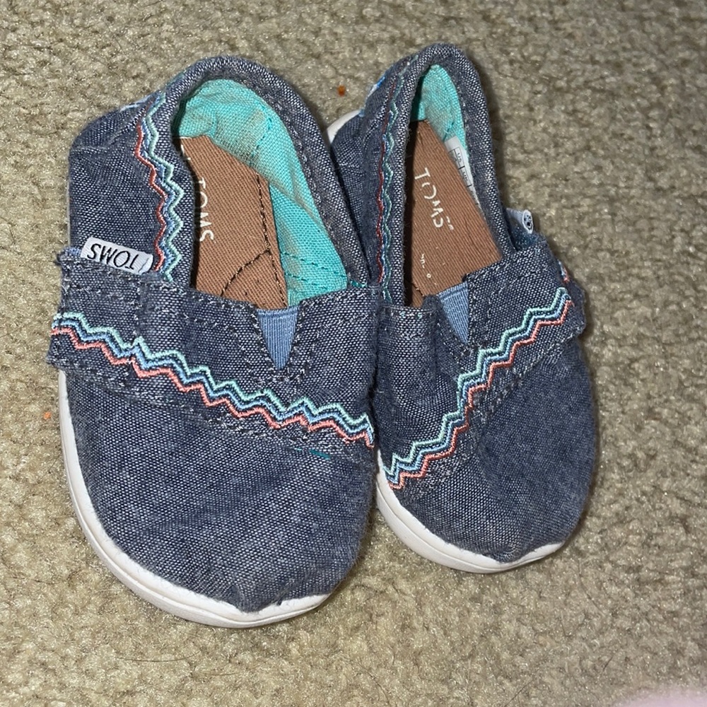 Toddler Toms